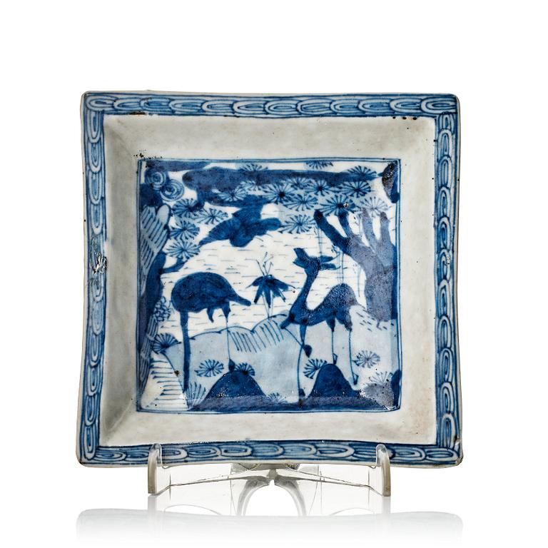 A blue and white rectangular dish, Ming dynasty (1368-1644).