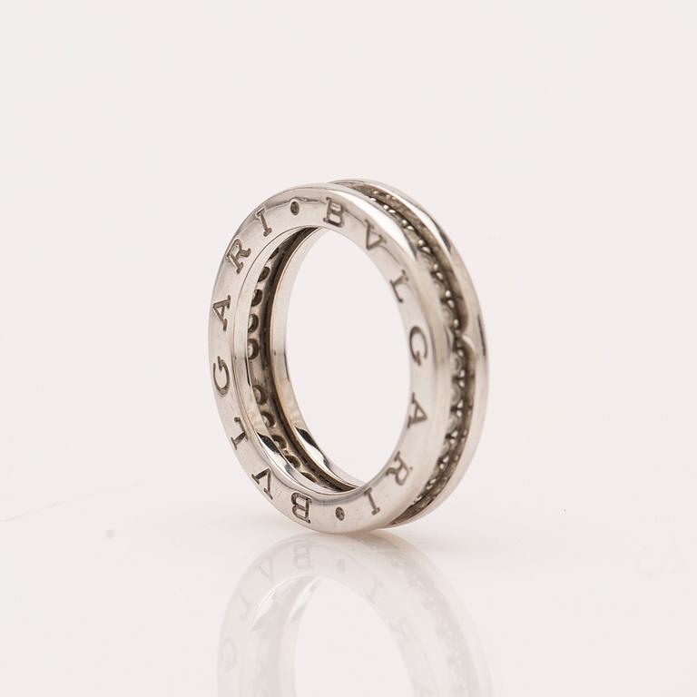 Bulgari, ring, 18K white gold with brilliant-cut diamonds.