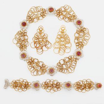 933. A Buccellati "Olympia" parure comprising a necklace, a bracelet and a pair of earrings.