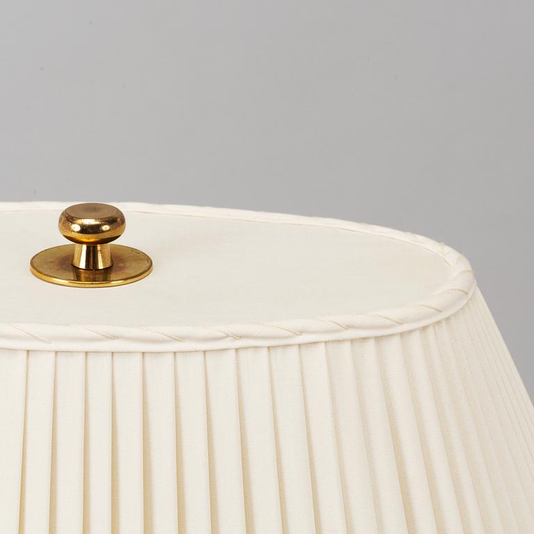 Josef Frank, a model 2388 brass table light, Svenskt Tenn.