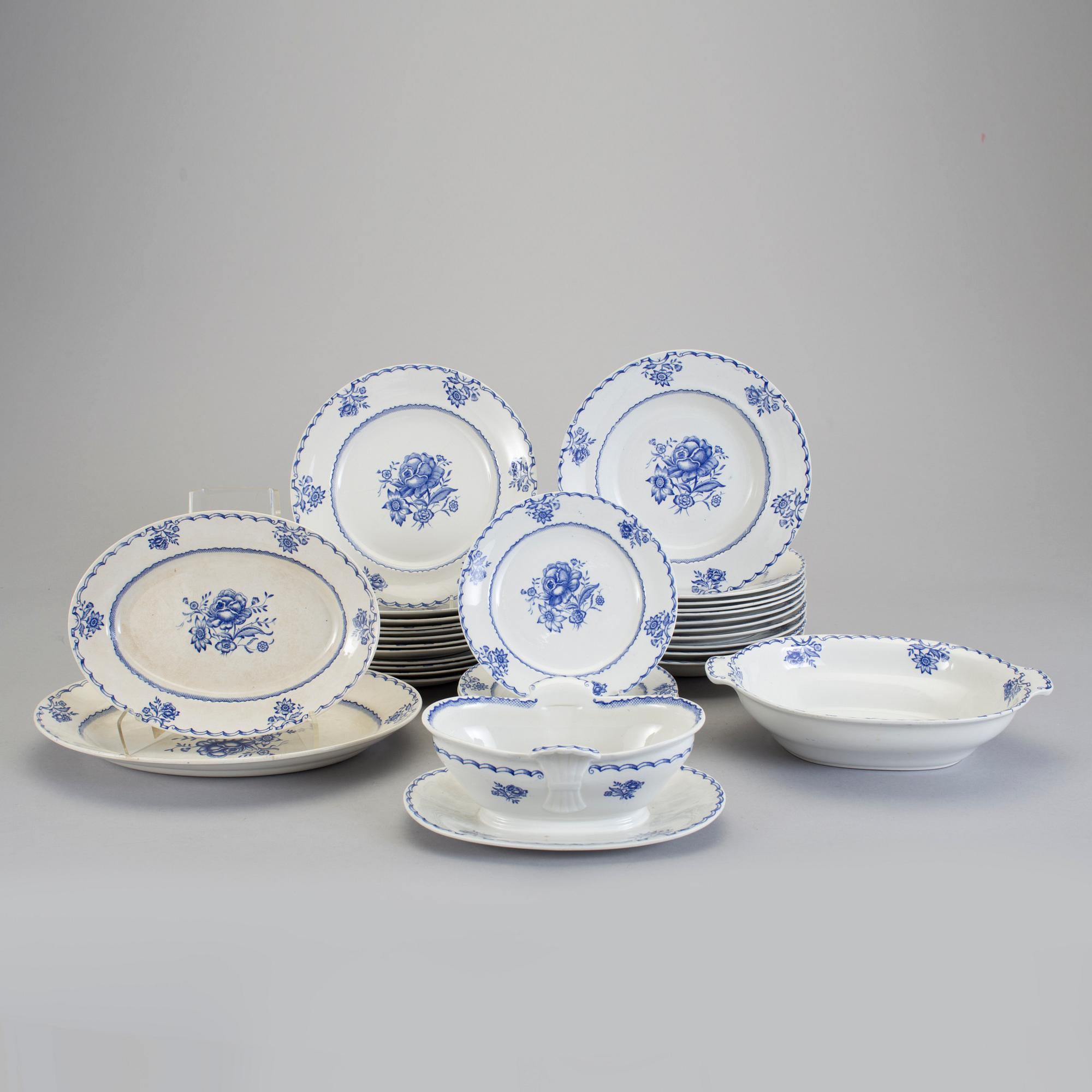 SERVISDELAR, 34 st, "Bukett" Wilhelm Kåge, Gustavsberg, 1936-1939.