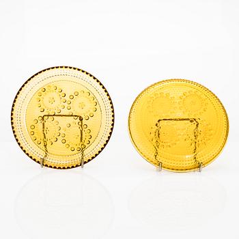 Nanny Still, servis, 28 st, glas, "Grapponia", Riihimäen Lasi, Finland. Serien formgiven 1968.