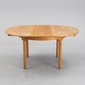 Børge Mogensen, an 'Öresund' oak dinner table.