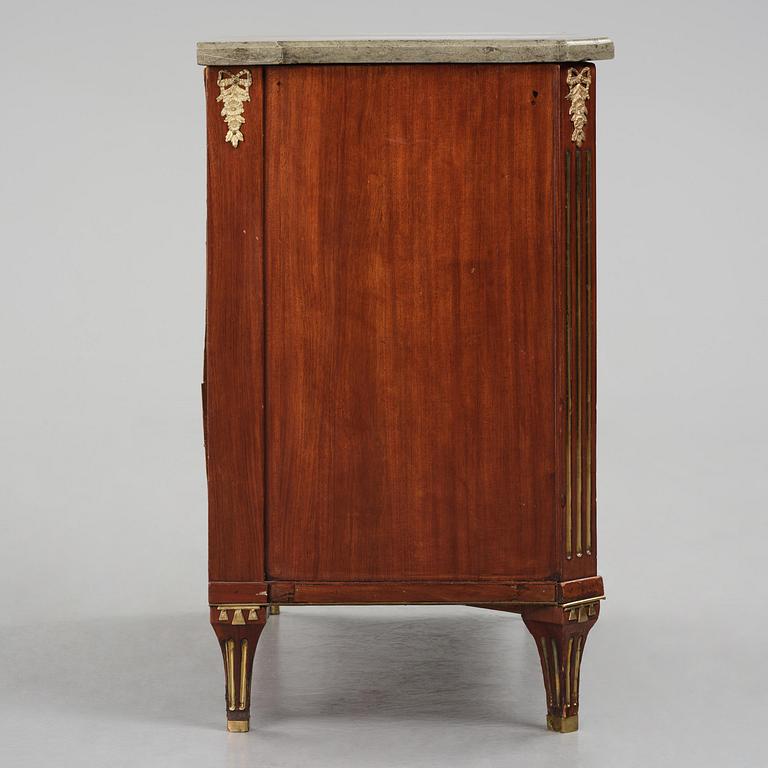 A late Gustavian mahogany commode, Stockholm, late 18th century.