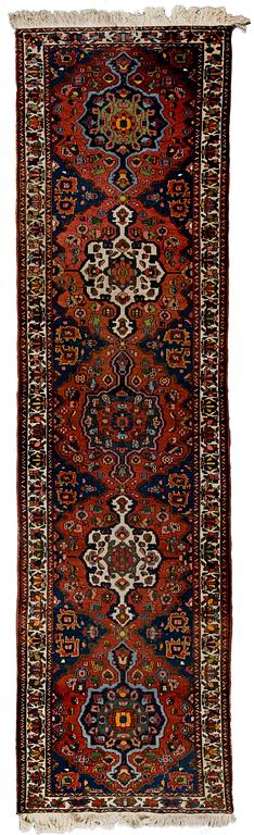 GALLERIMATTA, semiantik Bachtiari. 381,5 x 101,5.