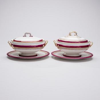 SERVIS, 34 delar, porslin, England, 1870-tal.