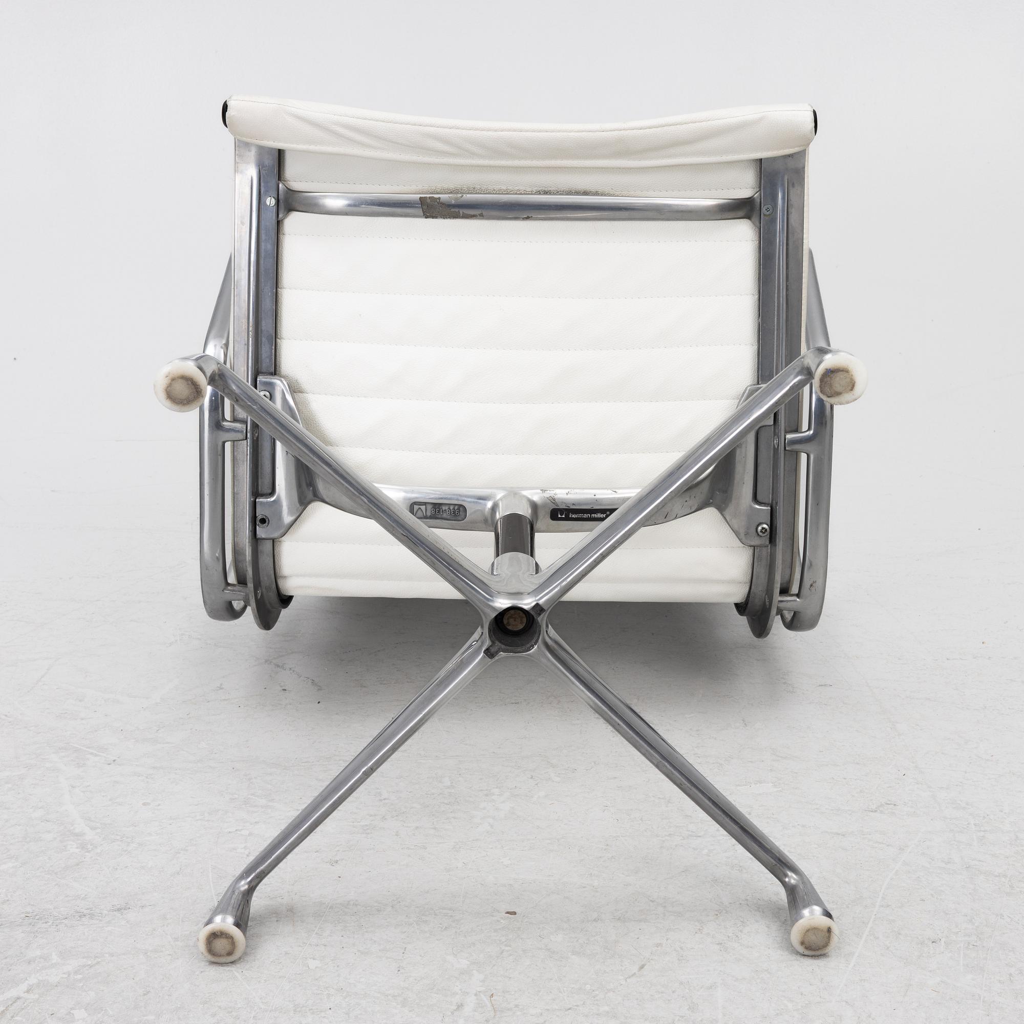 Charles & Ray Eames, Desk chair, "938-138", Herman Miller.