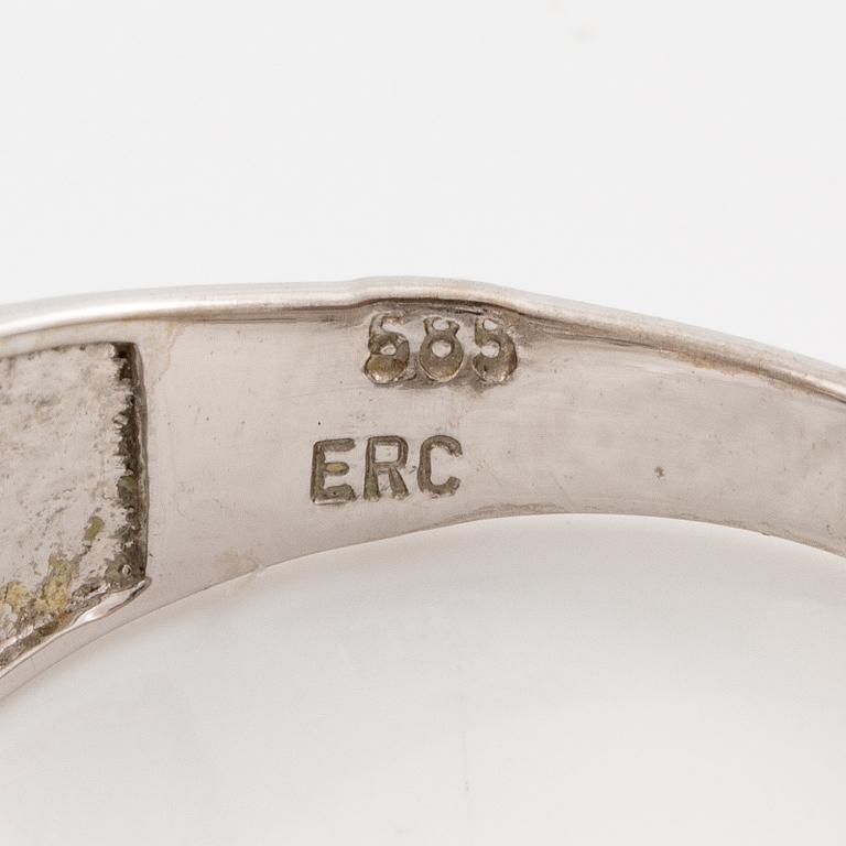 Ring, 14K white gold with small diamonds in a grid pattern.