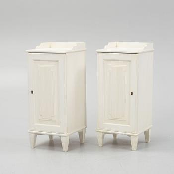 A pair of Gustavian style bedside tables, late 20th century.