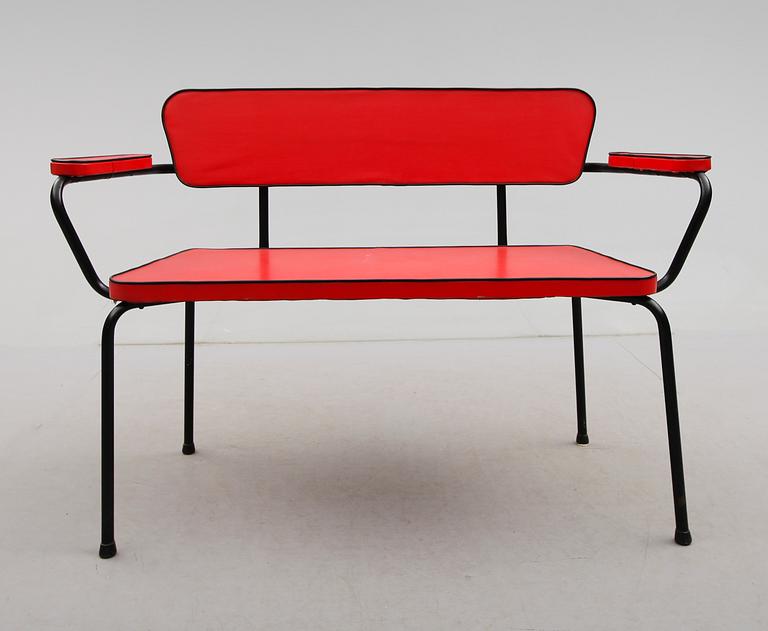 SOFFA, 1900-talets mitt.