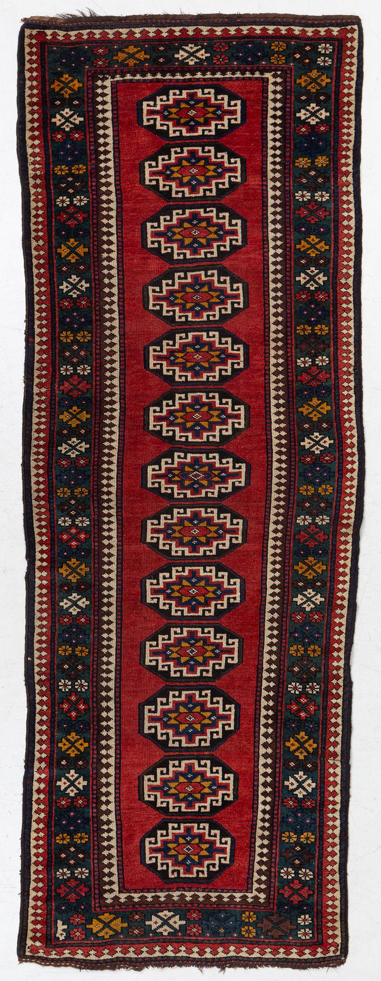 An antique Kelardasht runner, c. 305 x 105 cm.
