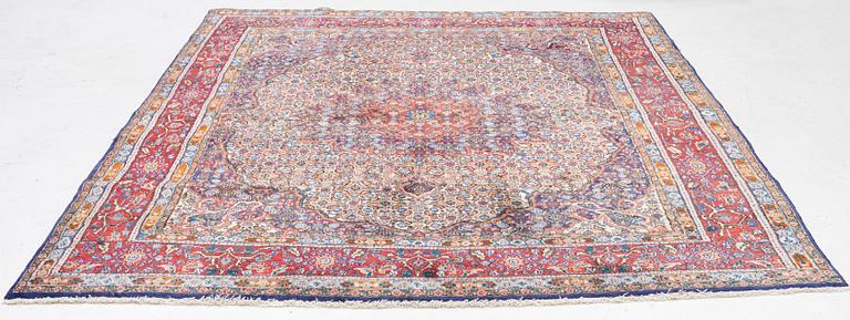 Rug, Moud, ca. 300 x 215 cm.