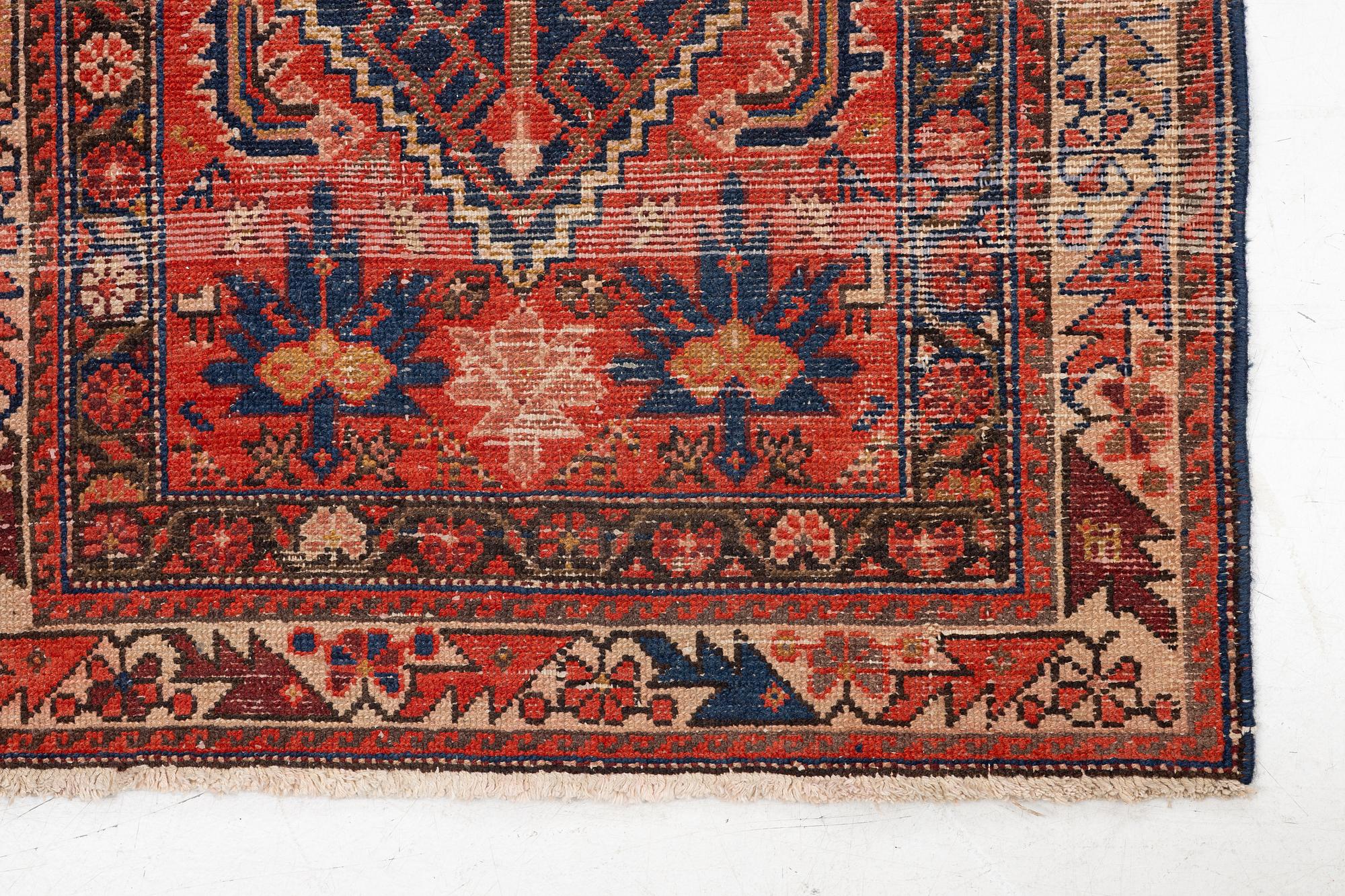 Gallery carpet, Malajir, approx. 490 x 80 cm.