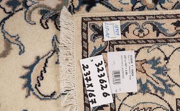 Matta, Nain, part silk, ca 237 x 167 cm.