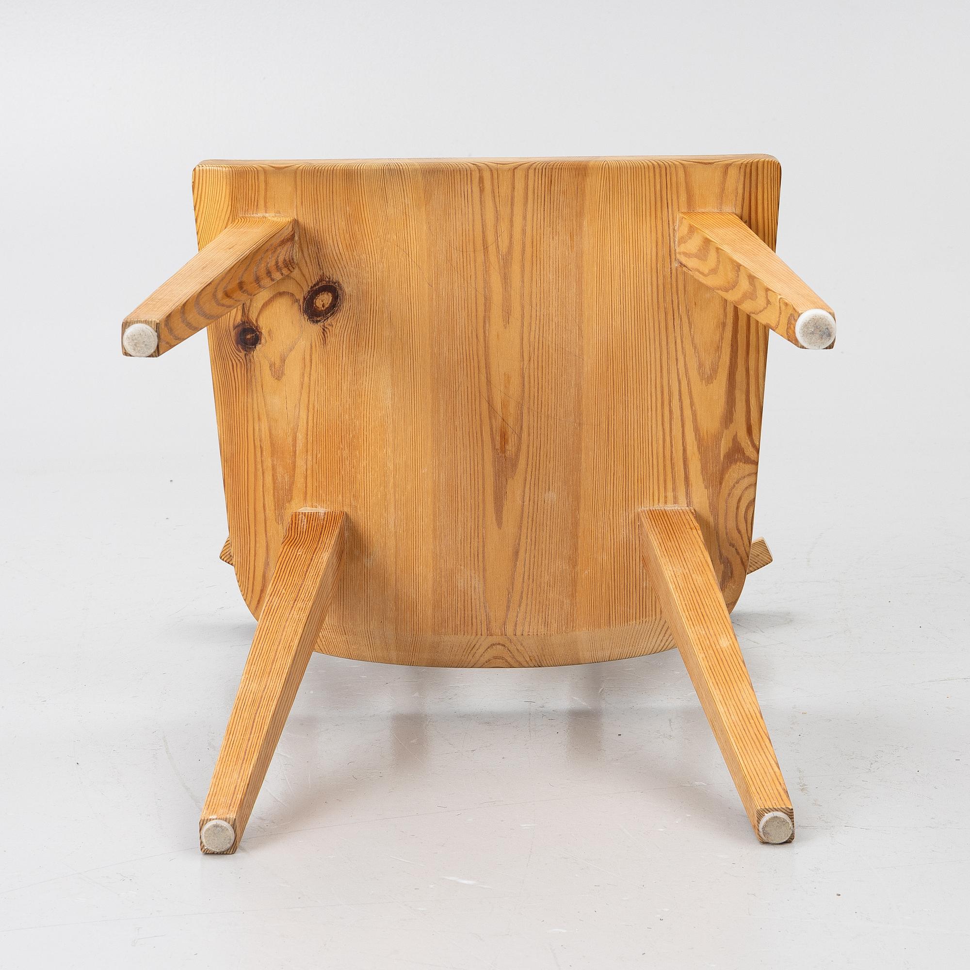 Göran Malmvall, 4 chairs and dining table, Karl Andersson & Söner and Svensk Fur.