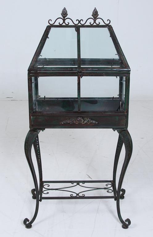 MINIATYRVÄXTHUS, 2000-tal.