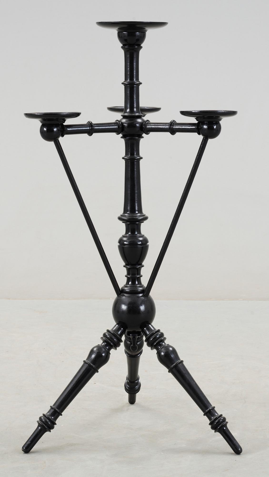 BLOMSTERPIEDESTAL, 1800-talets slut.