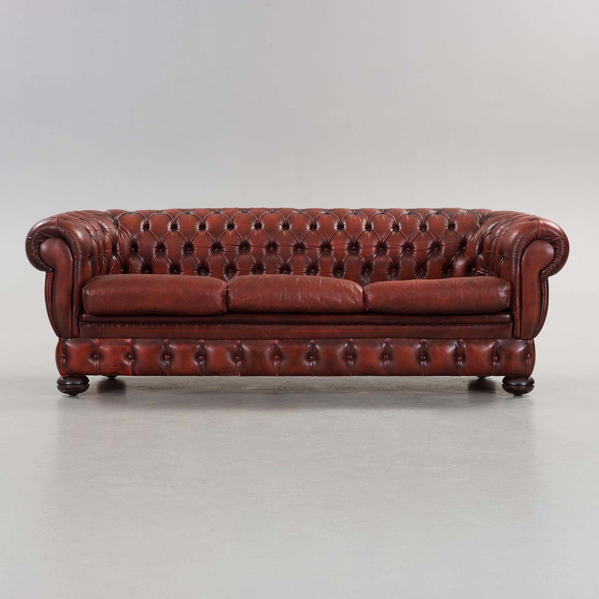 SOFFA, chesterfieldmodell, 1900-talets andra hälft.