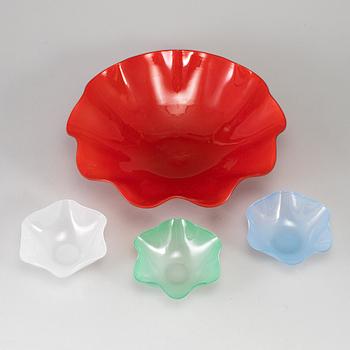 SVEN PALMQVIST, 4 glass bowls, Orrefors.