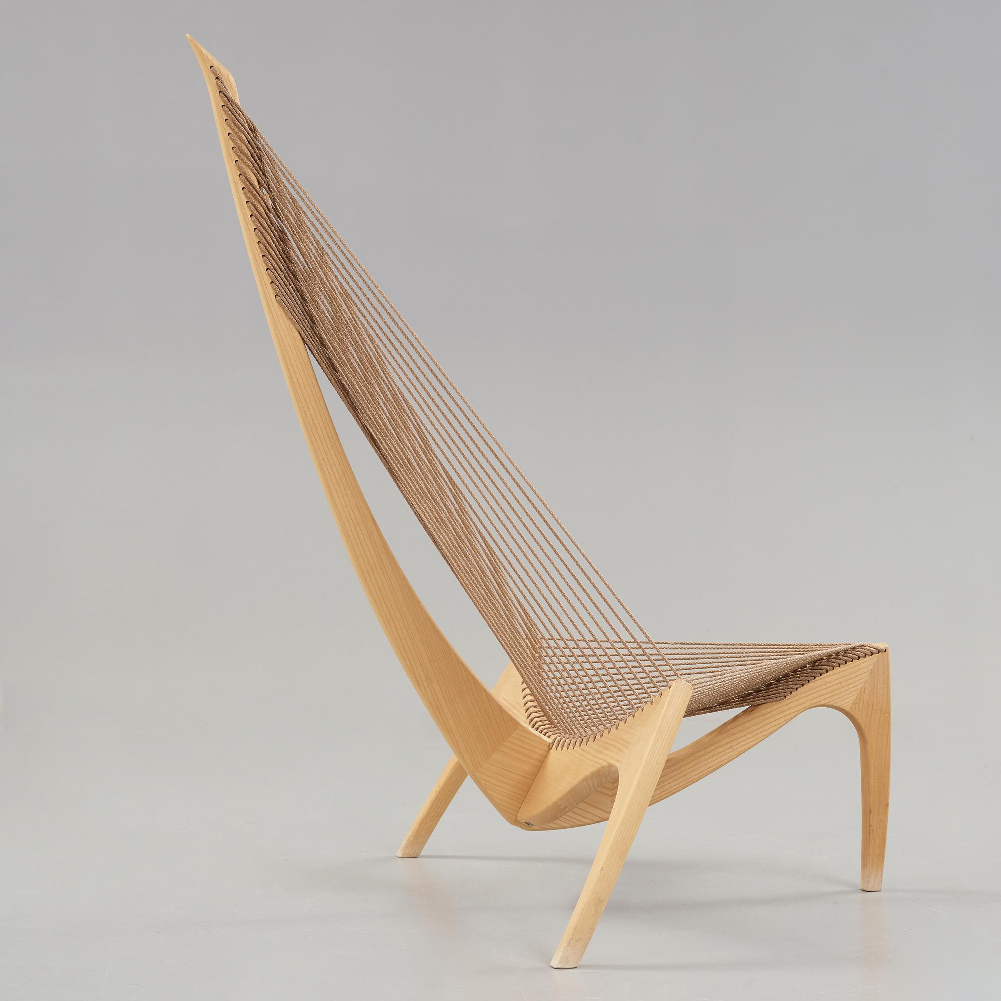 JØRGEN HØVELSKOV, stol "Harpan", JC Snedkeri, Danmark efter 2003.