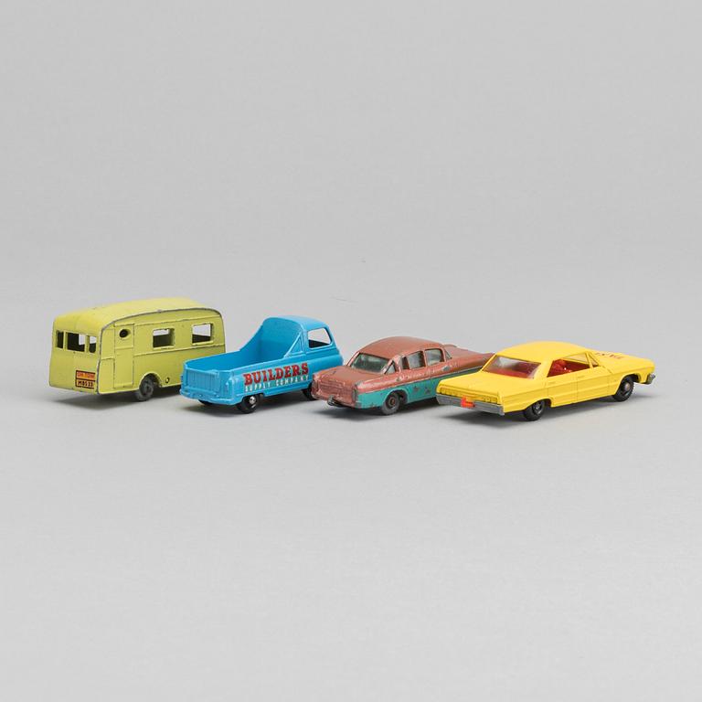 LESNEY MATCHBOX SERIES, 4 st, Vaxhall Cresta RW 22B-8.