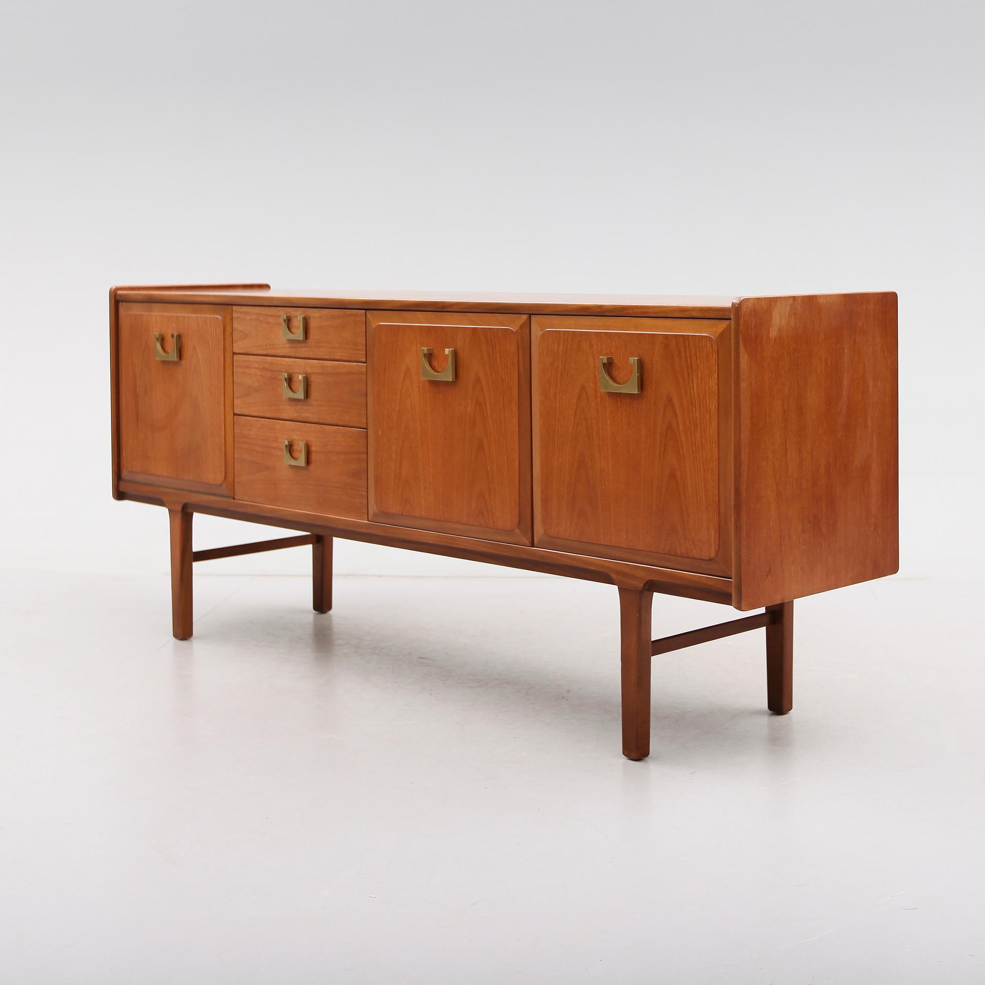 SIDEBOARD, England, 1900-talets andra hälft.