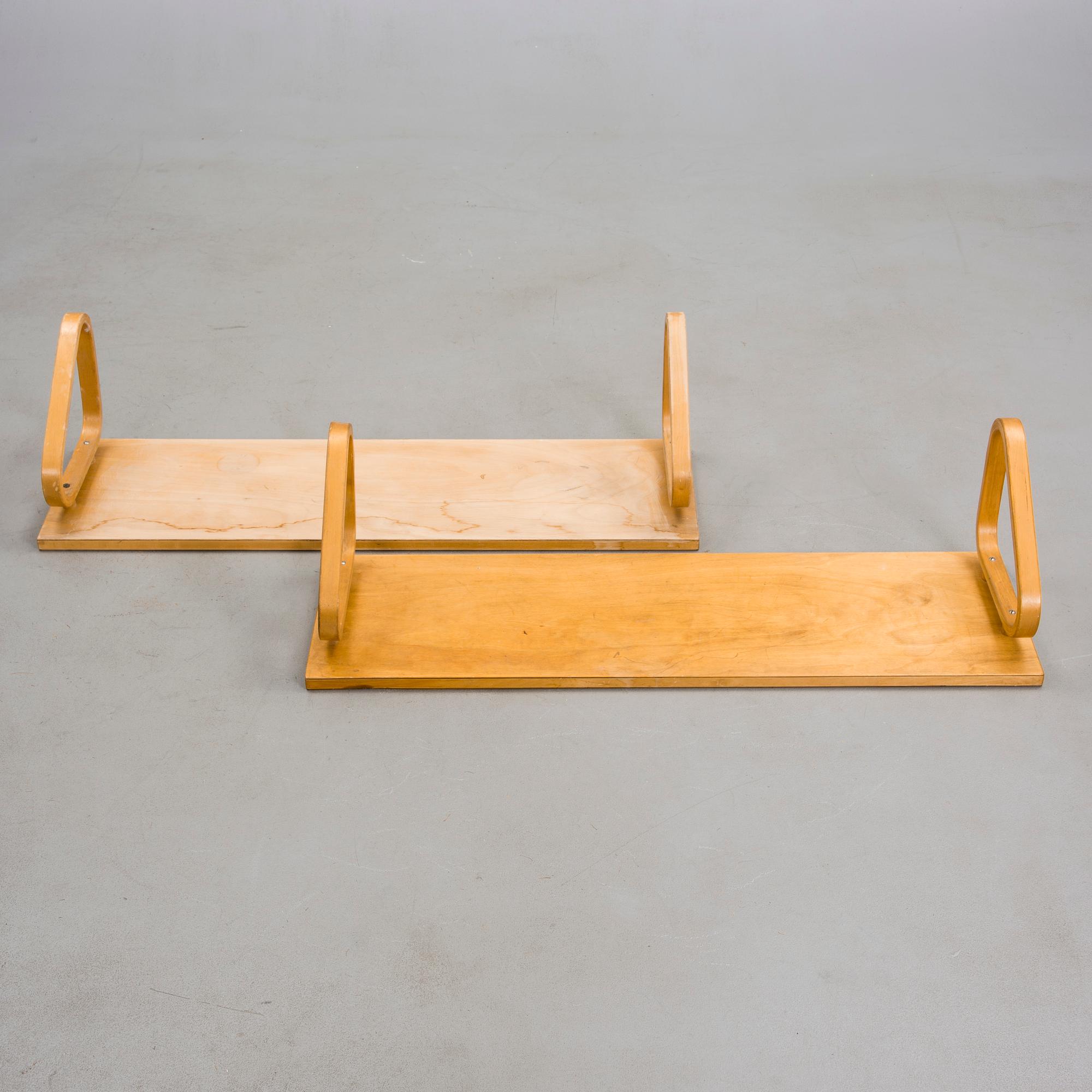 HYLLOR, 2 st, Alvar Aalto, Artek.