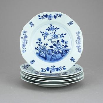 TALLRIKAR, 6 st, porslin, Kina, 1700-tal.