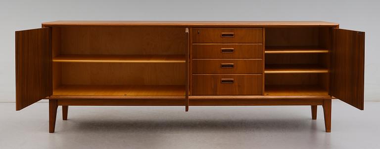 SIDEBOARD, 1900-talets andra hälft.