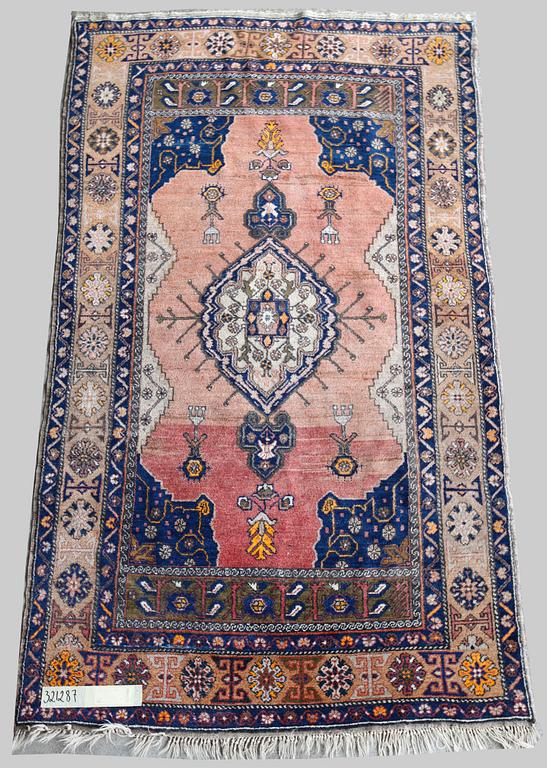 MATTA, orientalisk, old. 215 x 125.