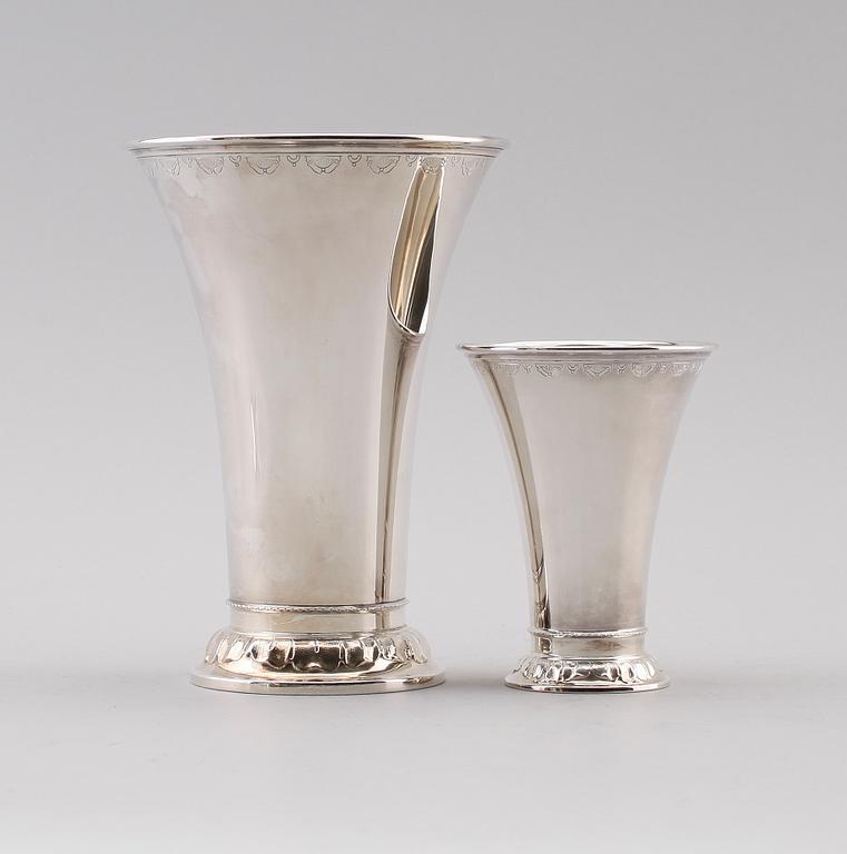 BÄGARE, 2 st, silver, GAB, Stockholm 1962/64. Vikt ca 530 gram.