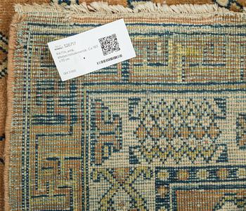 MATTA, antik, Khotan/östturkmensk. Ca 183 x 113 cm.