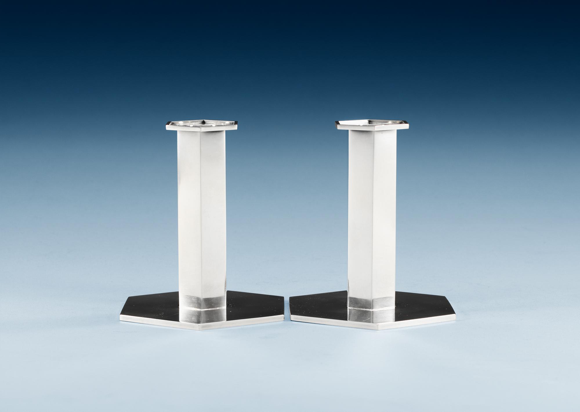 A pair of Wiwen Nilsson sterling candlesticks, Lund 1973.