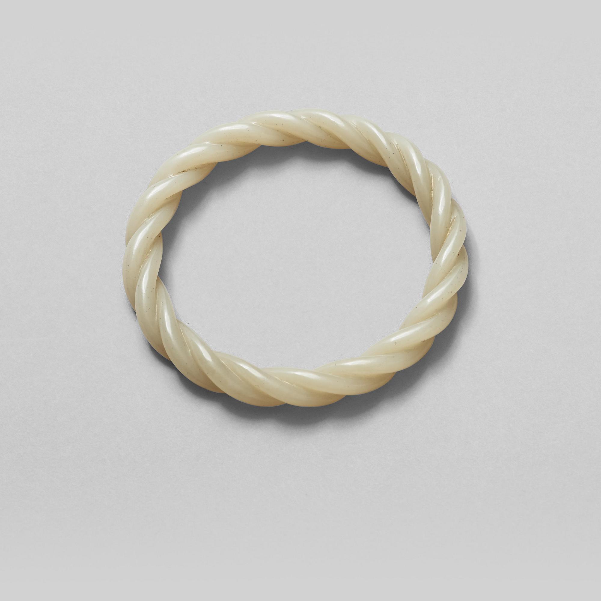 ARMRING, nefrit. Qingdynastin (1644-1912).