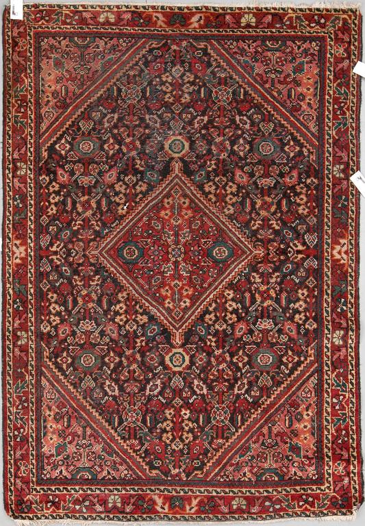 MATTA, orientalisk. Semiantik/Old. Ca 187 x 133.