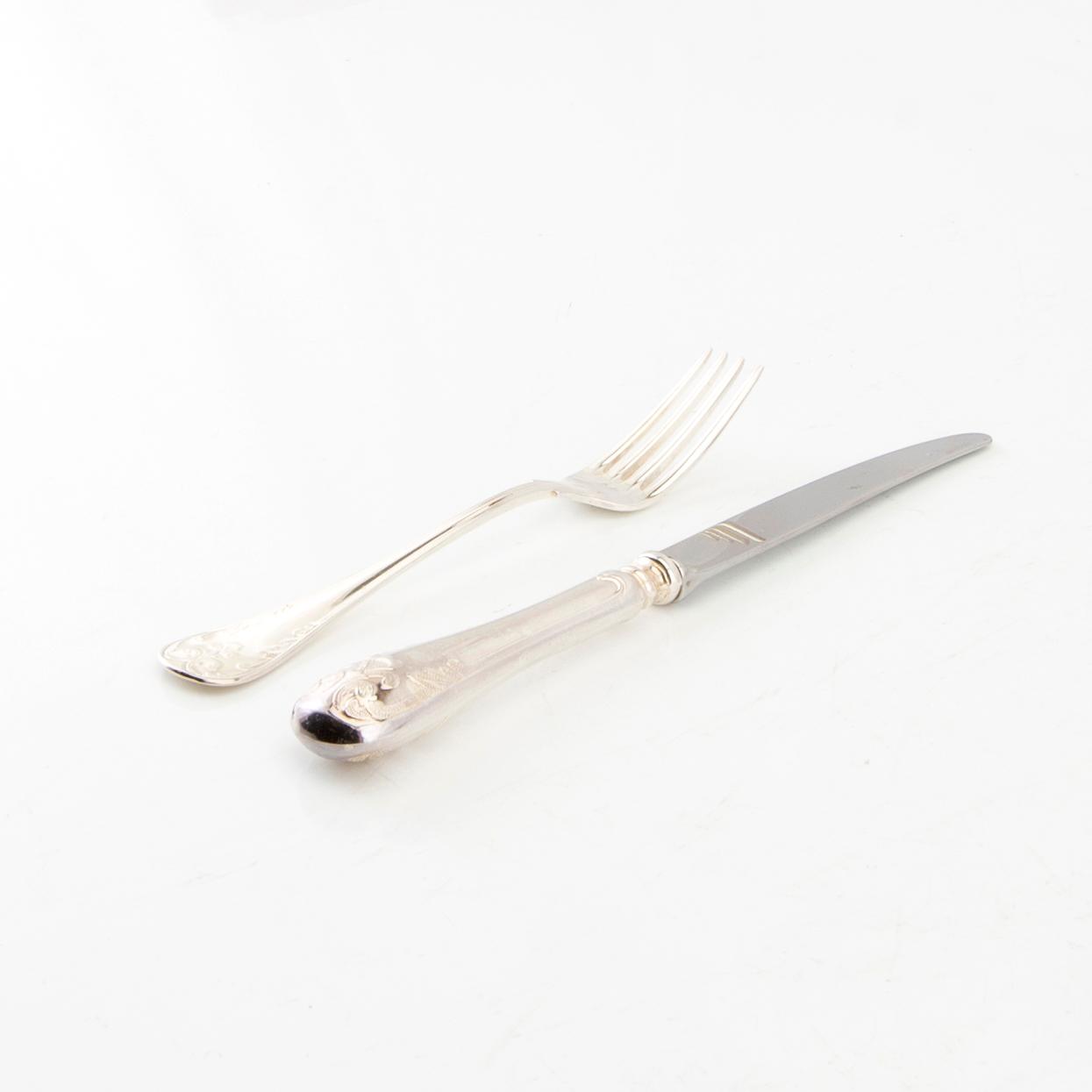 Bestick 79 dlr "Gammal Fransk" silver GAB 1990-1995.