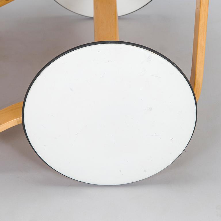 Alvar Aalto, serveringsvagn, modell 900, Artek, Finland, 1970-tal.