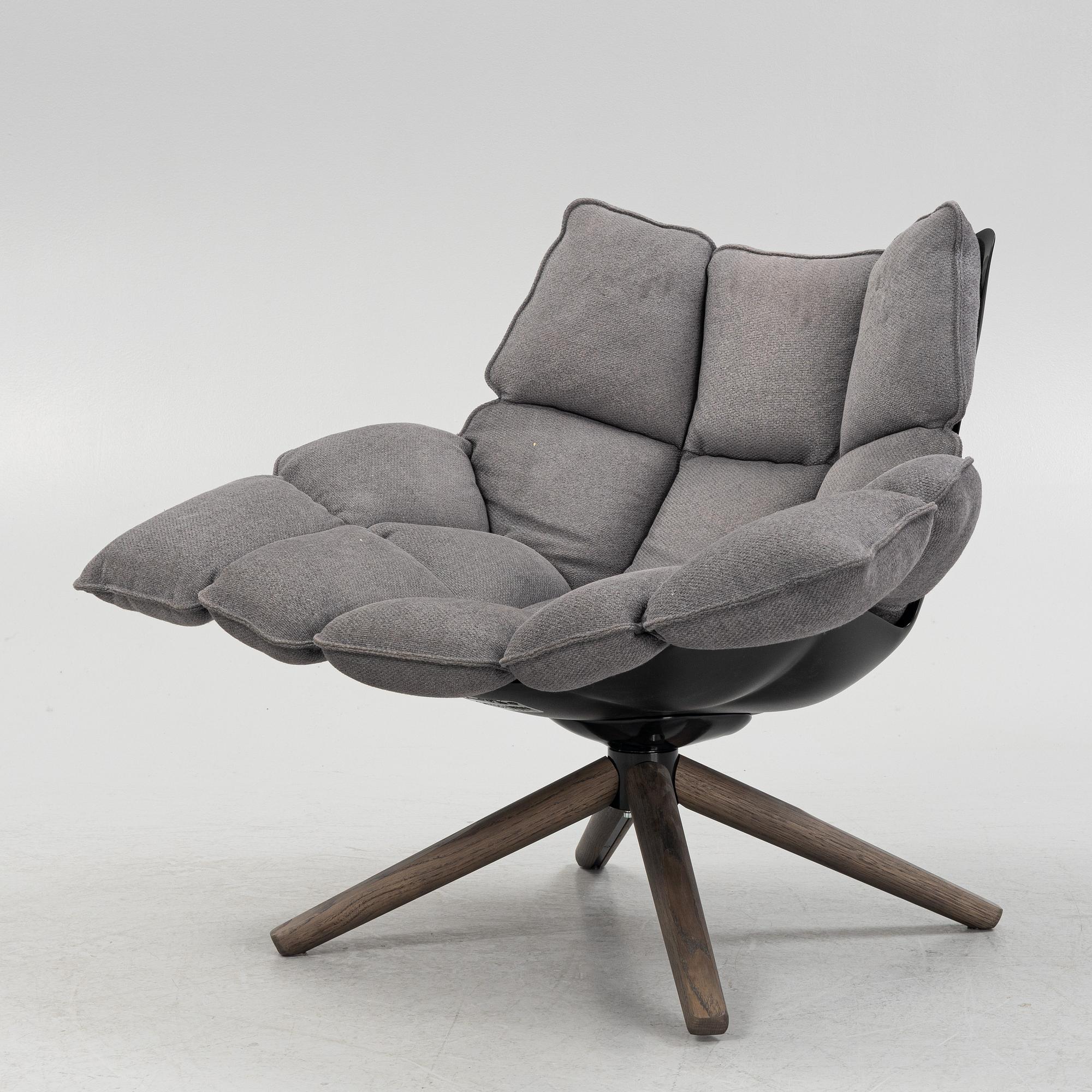 Patricia Urquiola a Husk H2G lounge chair B B Italia. Bukowskis