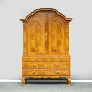 A Rococo cabinet, 18th century.