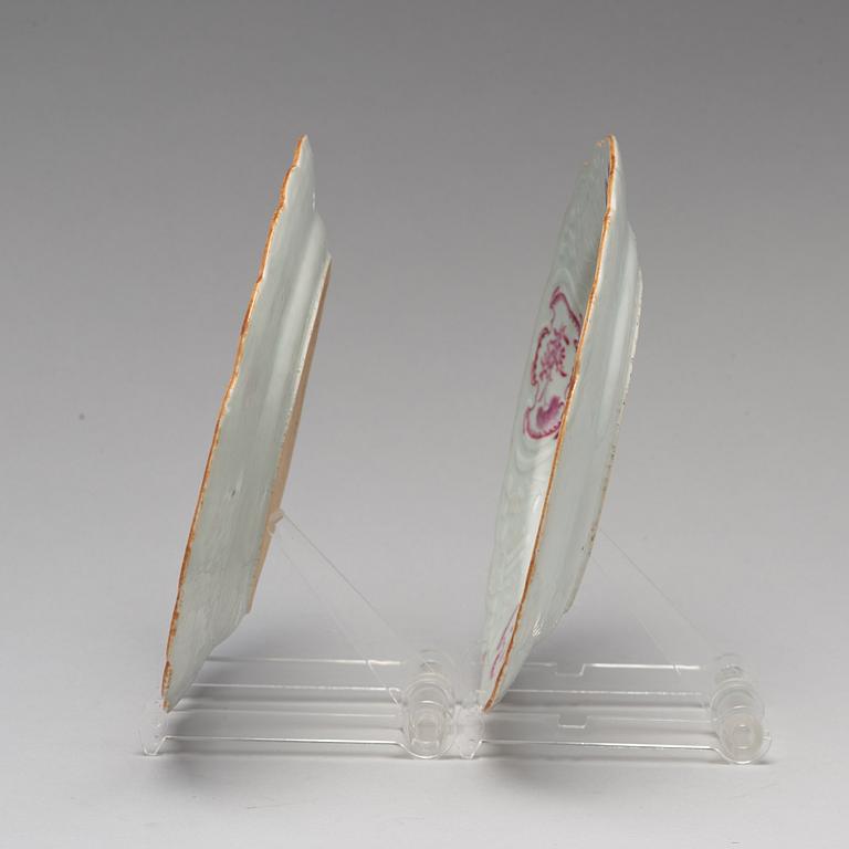 A pair of purple camaieu and bianco sopra bianco serving dishes, Qing dynasty, Qianlong (1736-95).