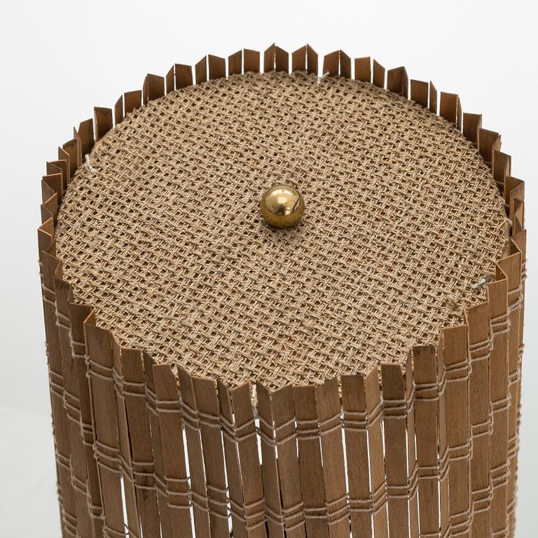 Mauri Almari, pöytävalaisin, malli 61052, Idman, 1950-luku.