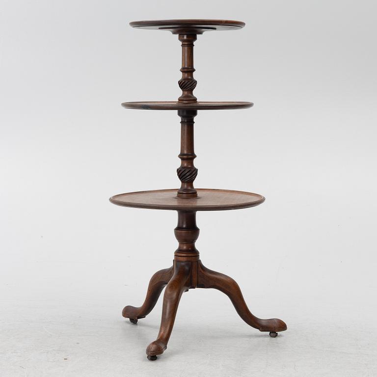 Table, a so-called dumb waiter, England, 19th Century.