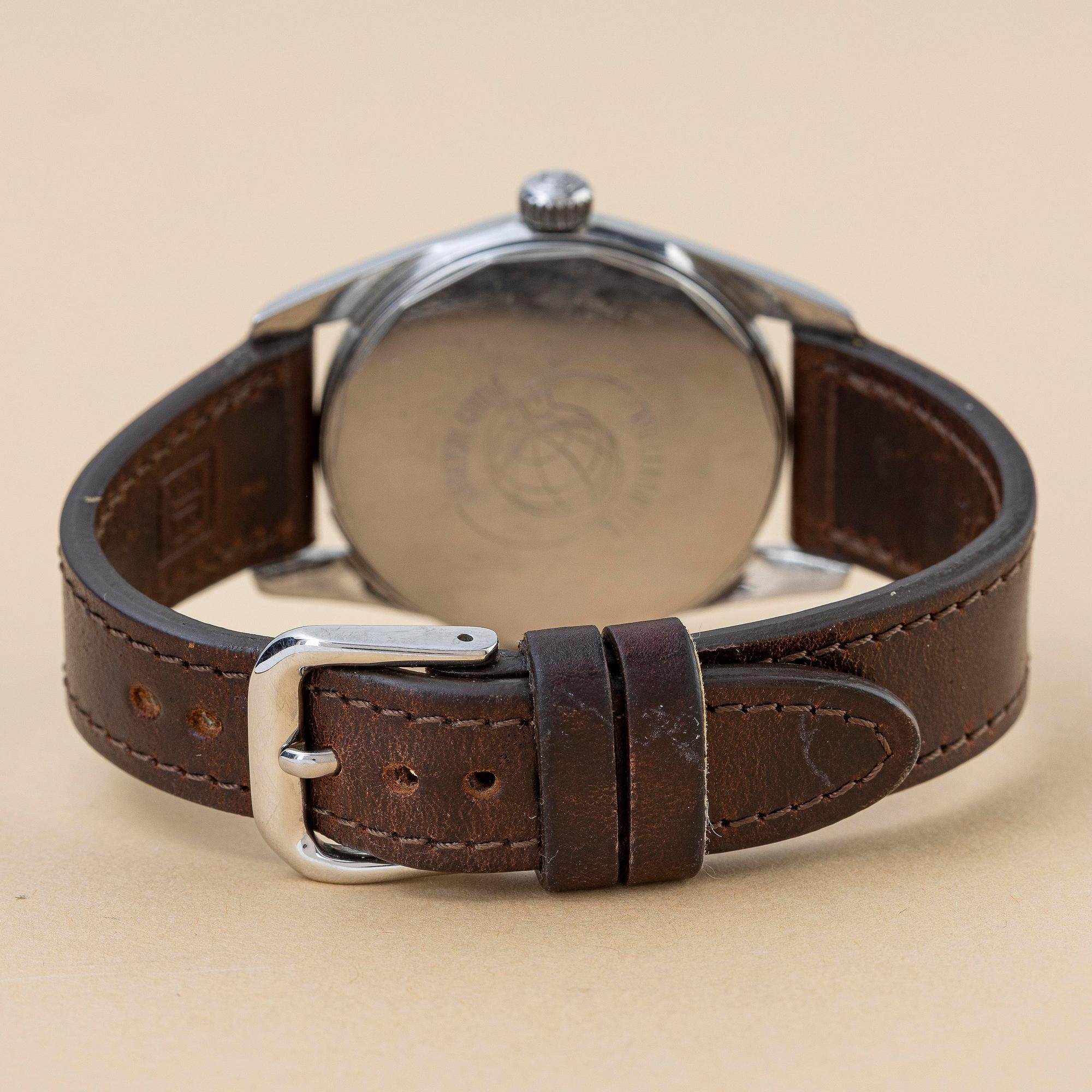 Universal Genève, Polerouter Date, "Crosshair" Dial, ca 1963.