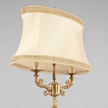 GOLVLAMPA, 1900-talets andra hälft.