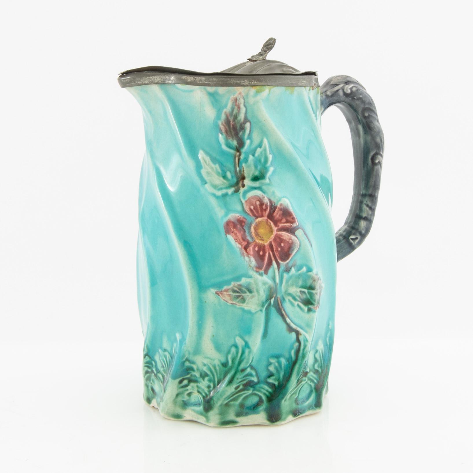 Toddy pot Art Nouveau around 1900 majolica.