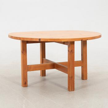 Dining table, second half of the 20th century.