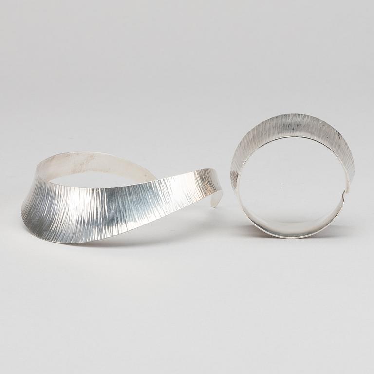 ATELJÉ WALDEMAR/STIGBERT , stelt halsband och armband silver.