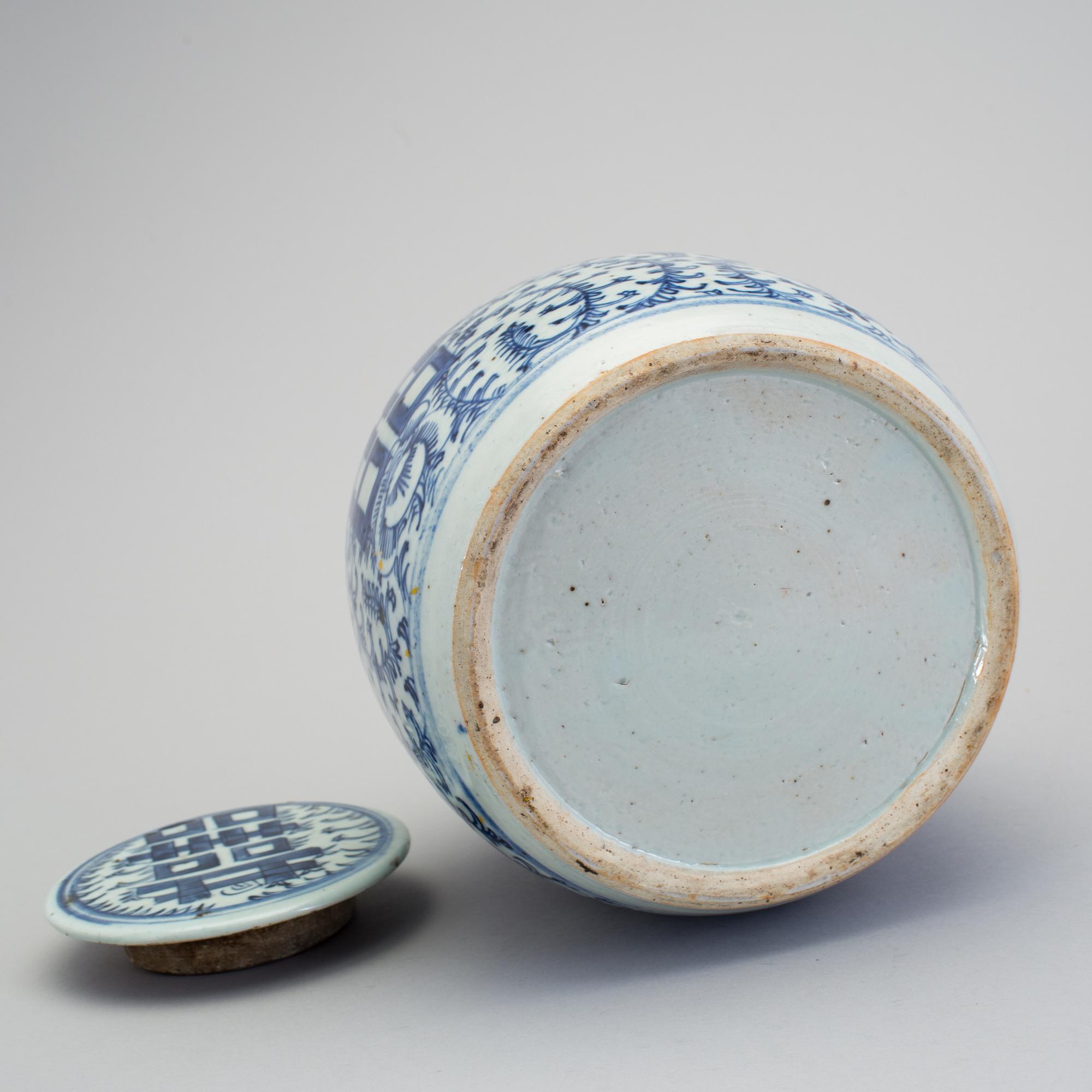 KRUS, porslin, Kina 1800-tal.