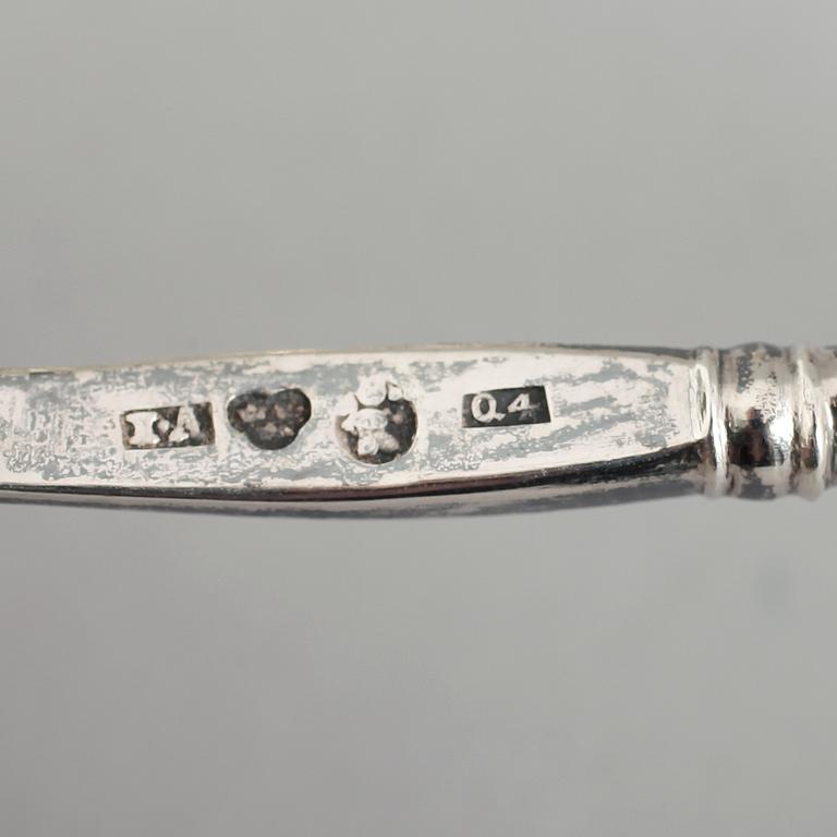 SÅSSLEV SAMT STRÖSKED, silver, 1800-tal.