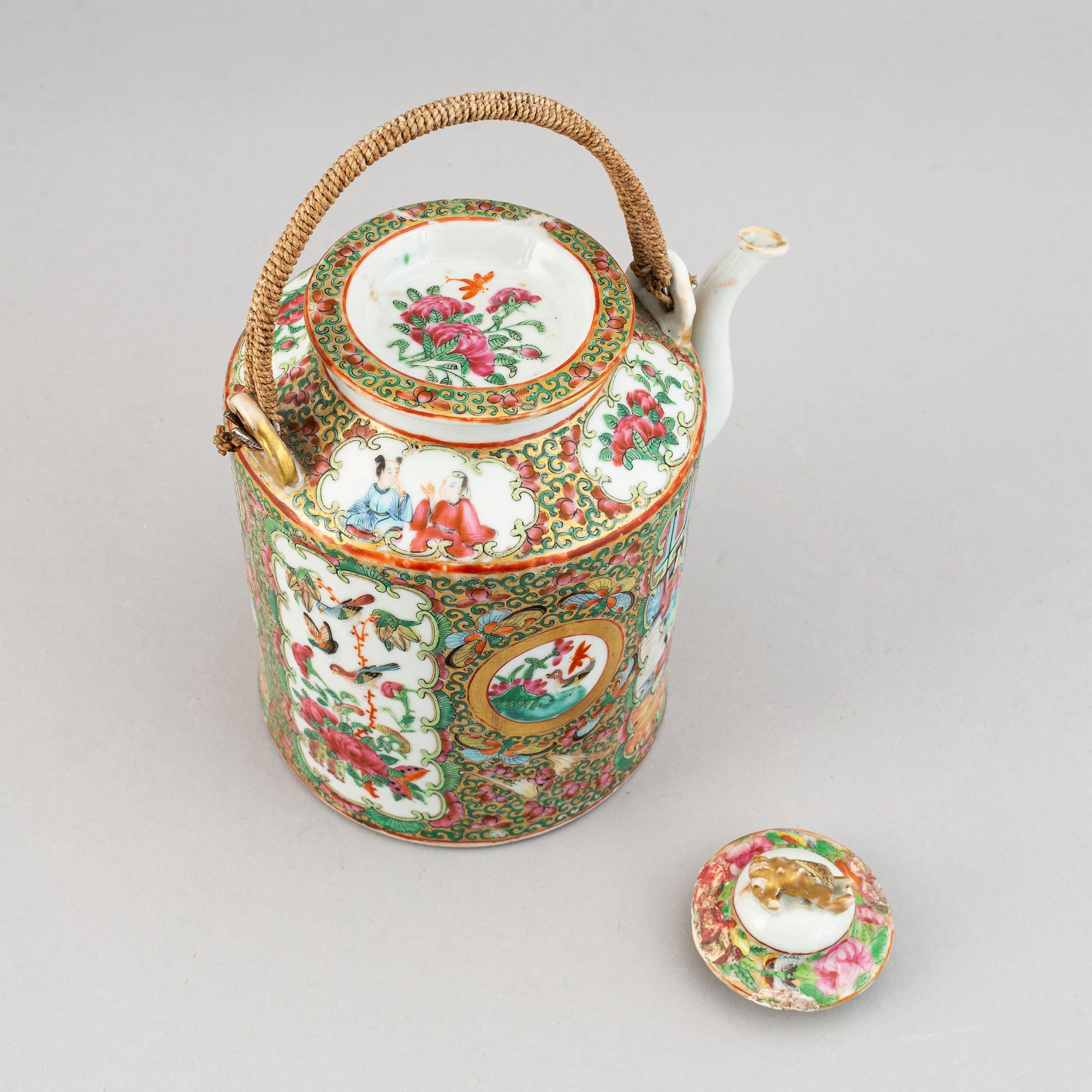 Parti, sju delar, porslin. Qingdynastin, Kanton, 1800-tal.